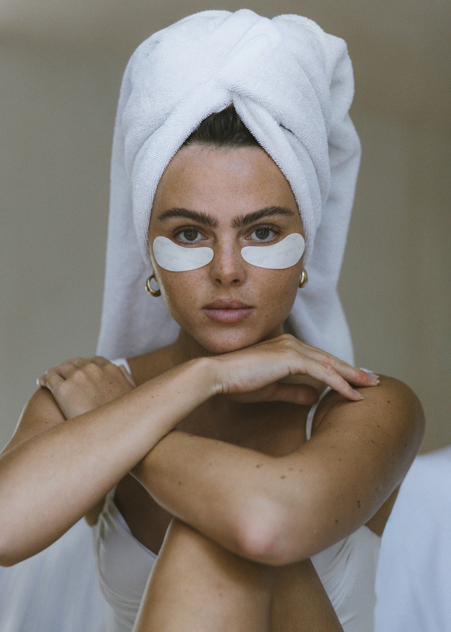 EARLY HOURS EYE MASK